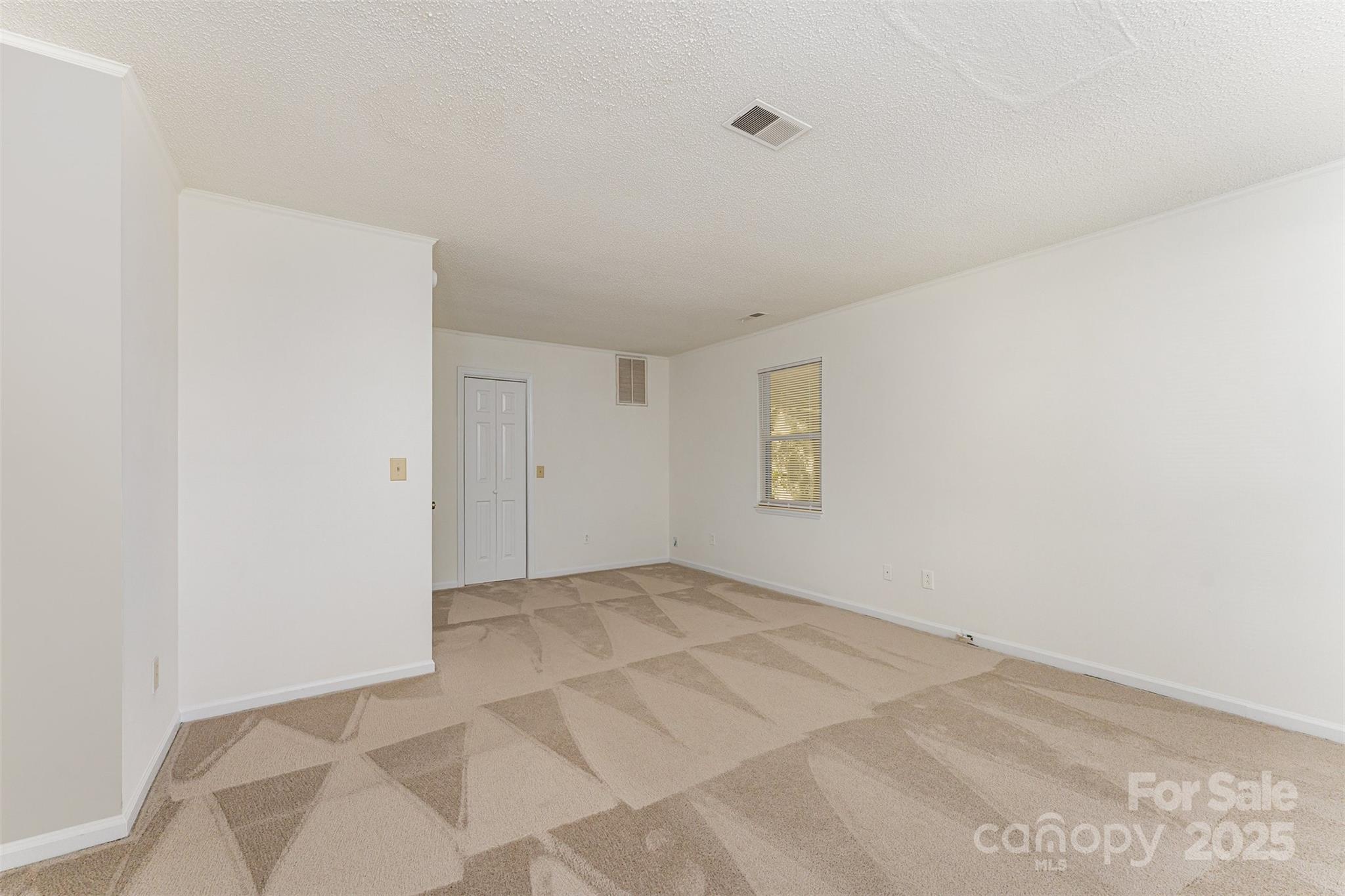 2319 Oak Leigh Drive Charlotte NC 28262