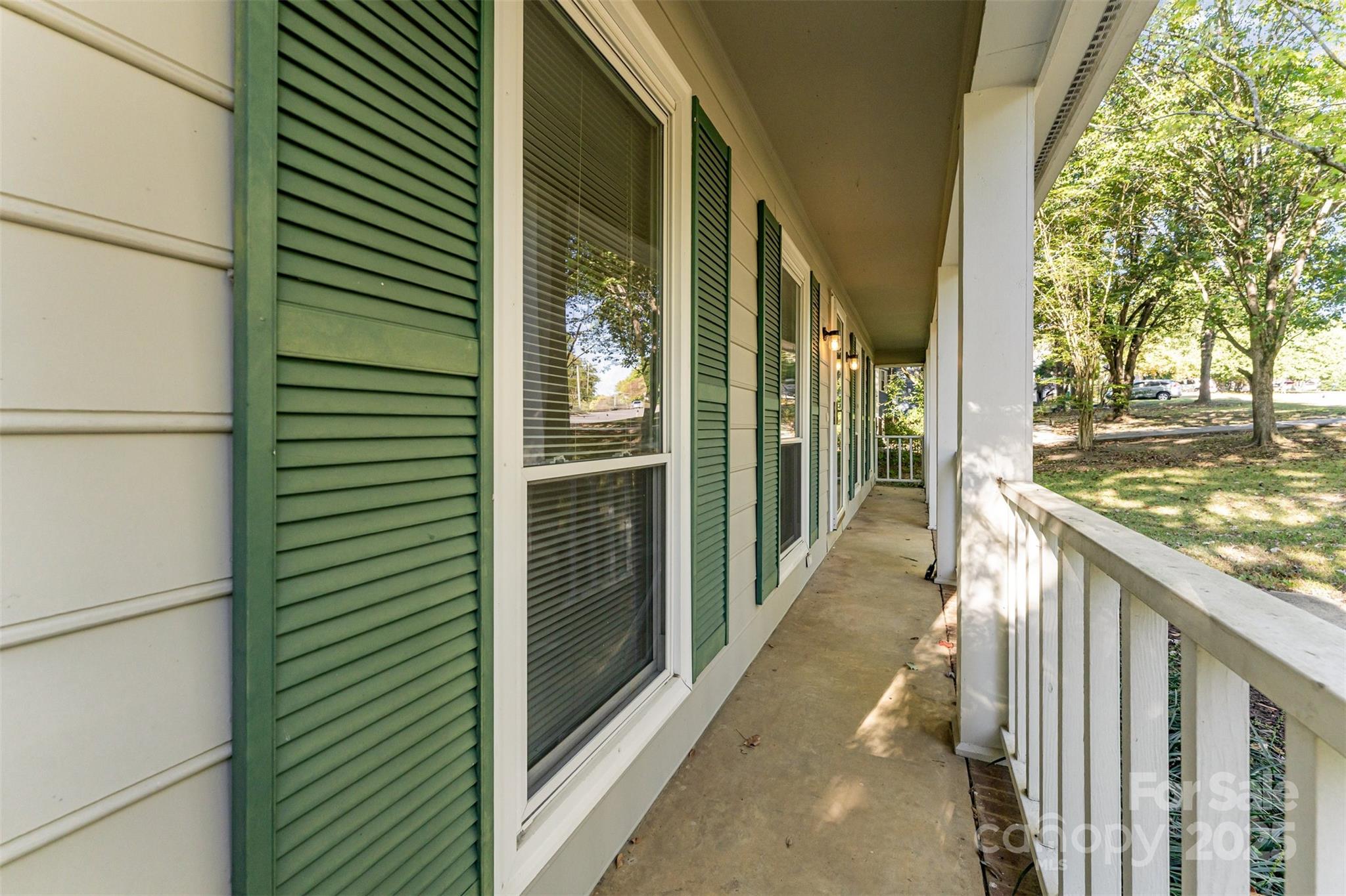 2319 Oak Leigh Drive Charlotte NC 28262
