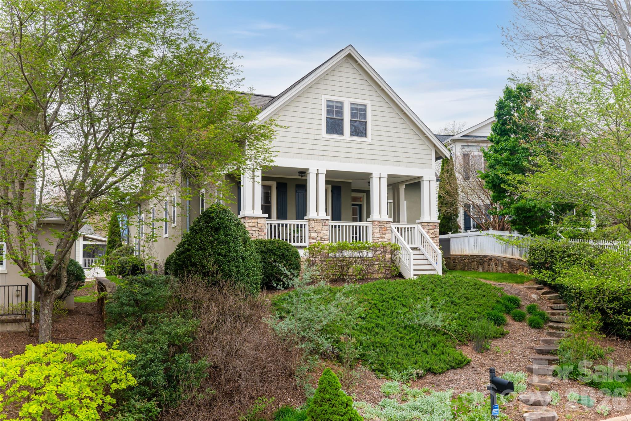 16 Dearborn Street Asheville NC 28803