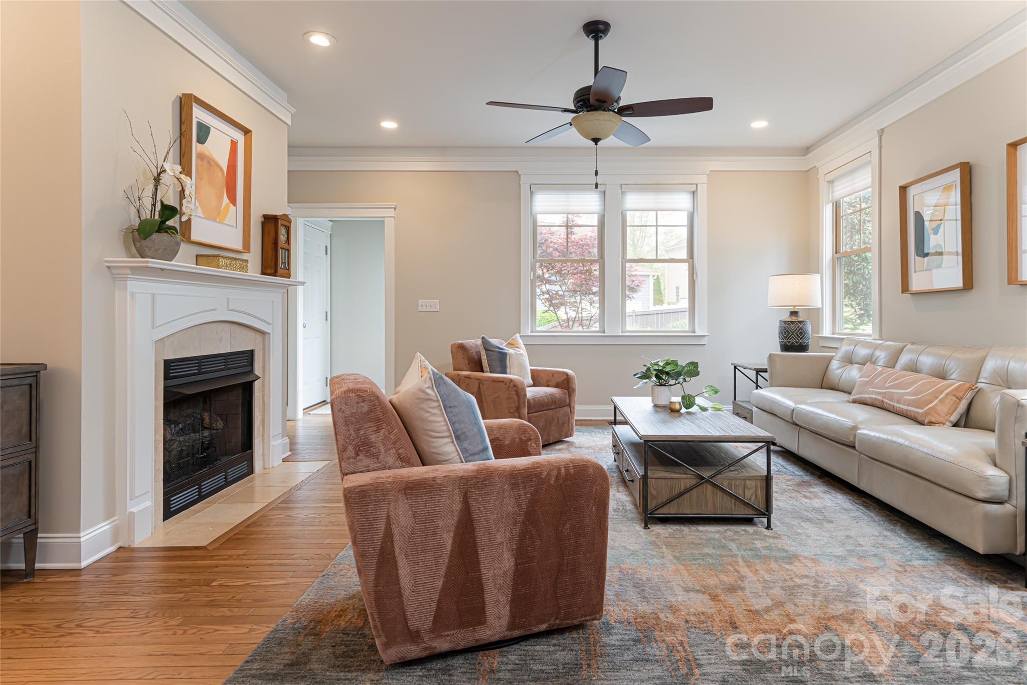 16 Dearborn Street Asheville NC 28803