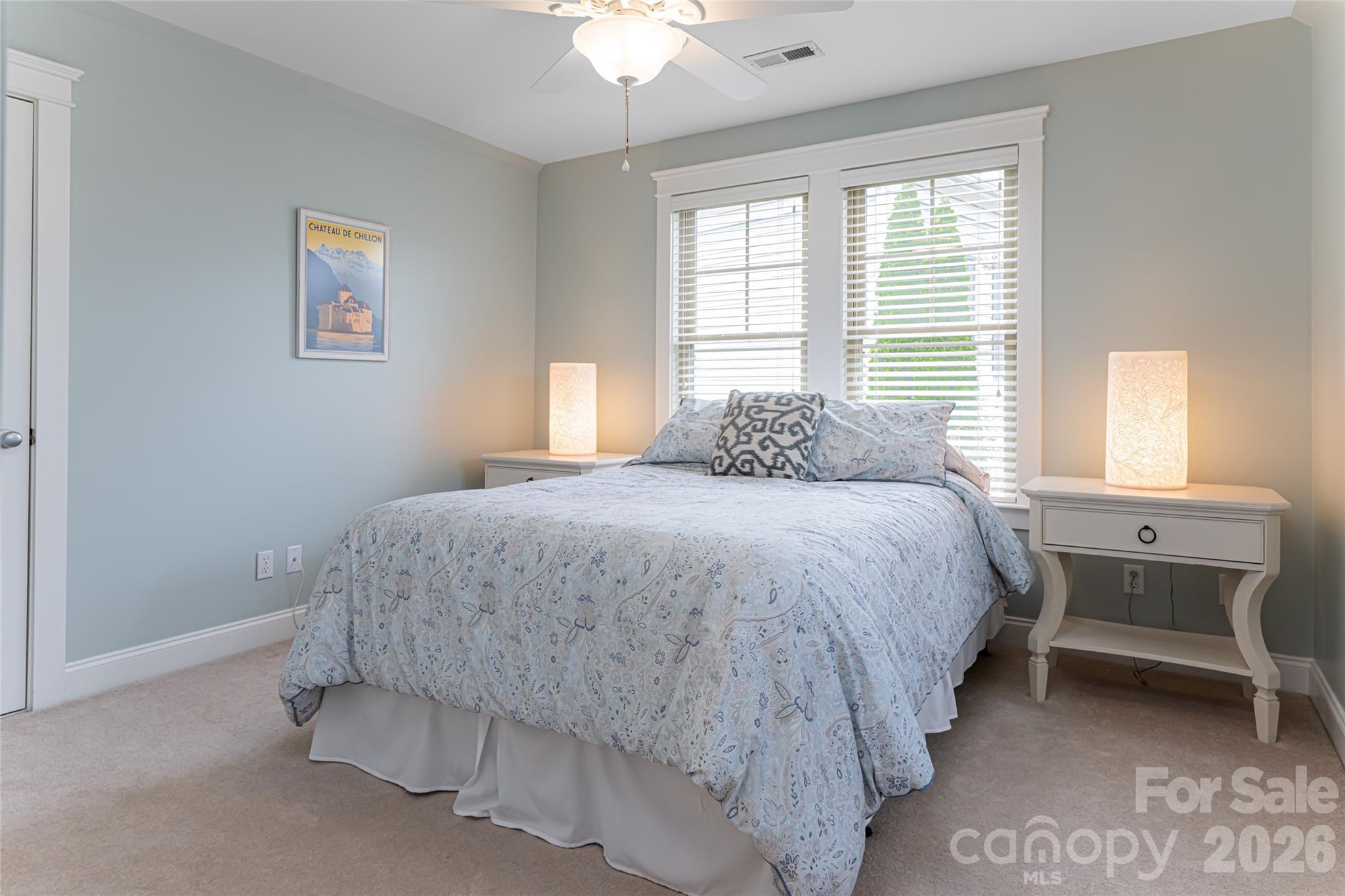 16 Dearborn Street Asheville NC 28803