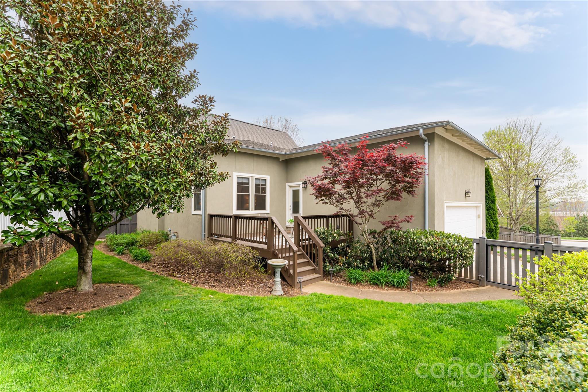 16 Dearborn Street Asheville NC 28803