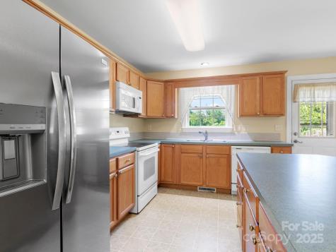 44 5th Avenue Asheville NC 28806