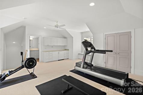 5917 Saint John Lane Charlotte NC 28210