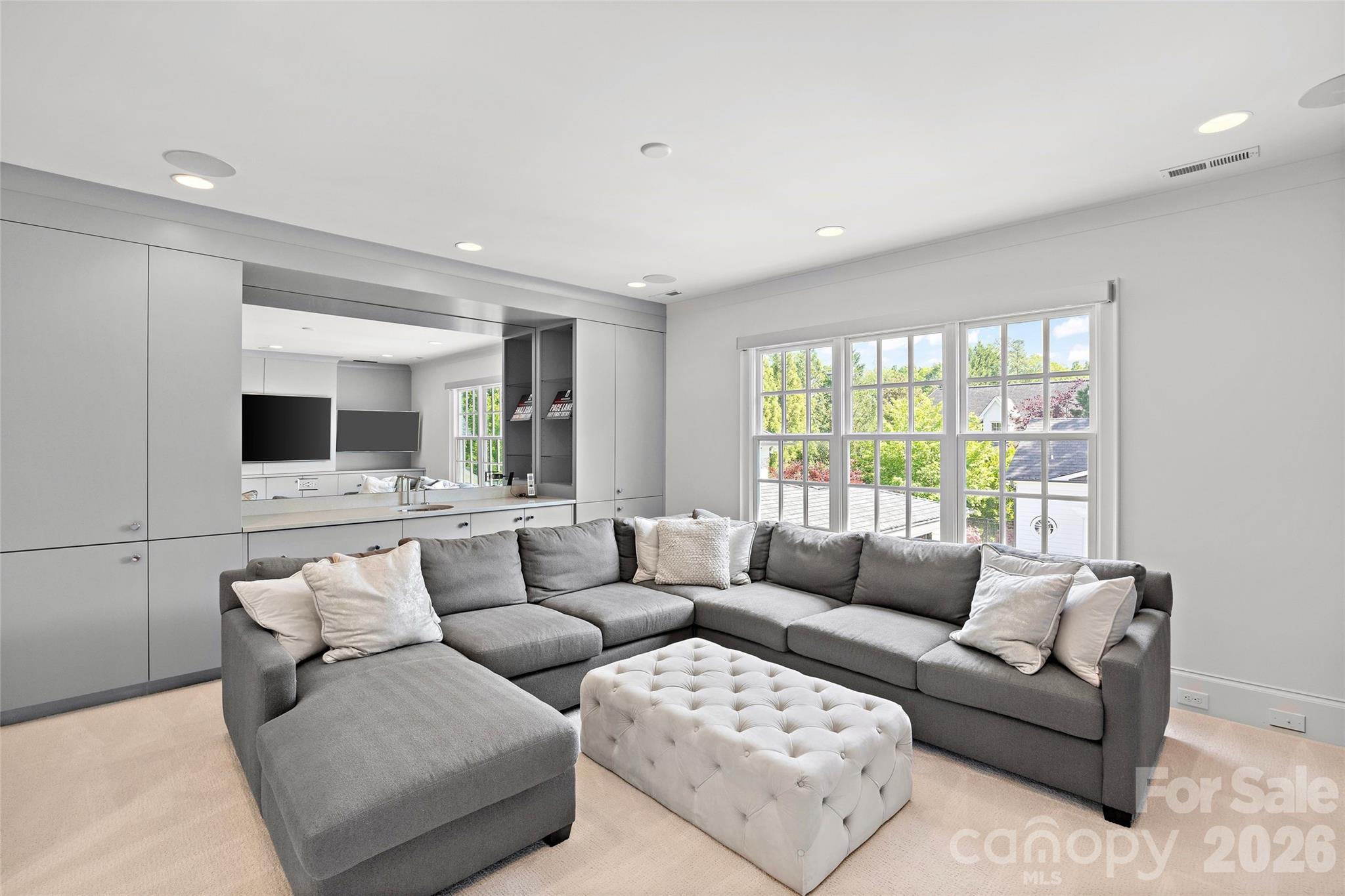 5917 Saint John Lane Charlotte NC 28210