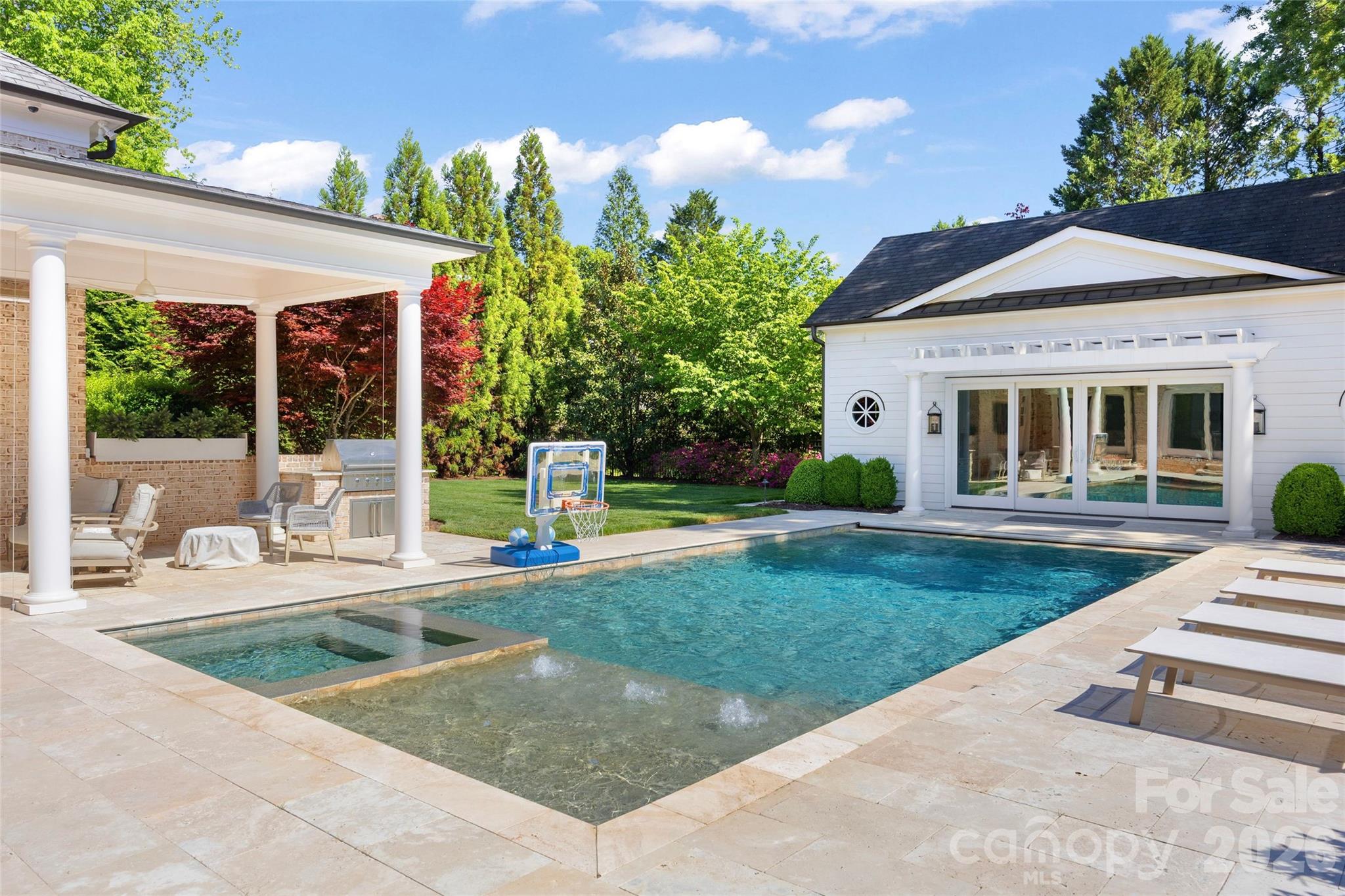 5917 Saint John Lane Charlotte NC 28210