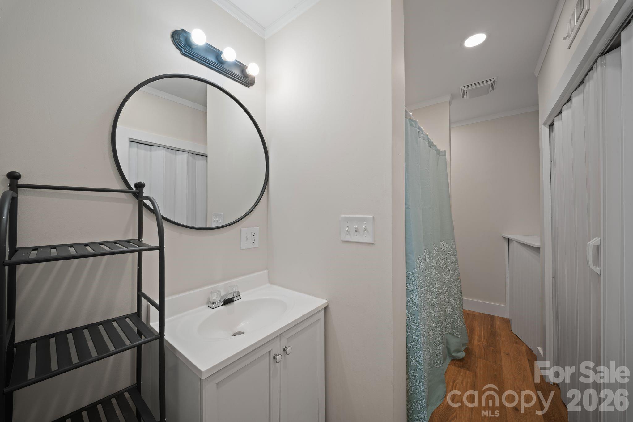 70 Melton Road Candler NC 28715