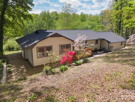 70 Melton Road Candler NC 28715