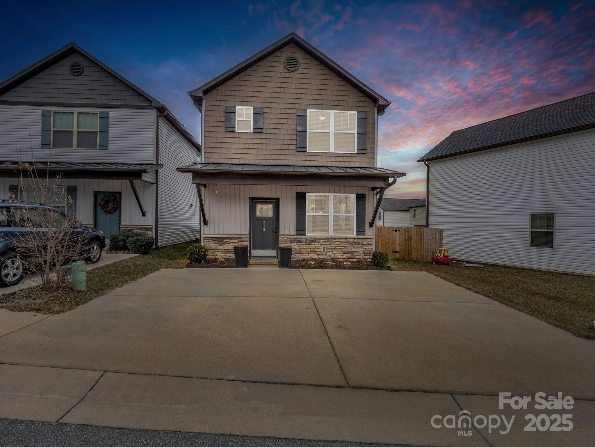 272 Cardwell Lane Fletcher NC 28732