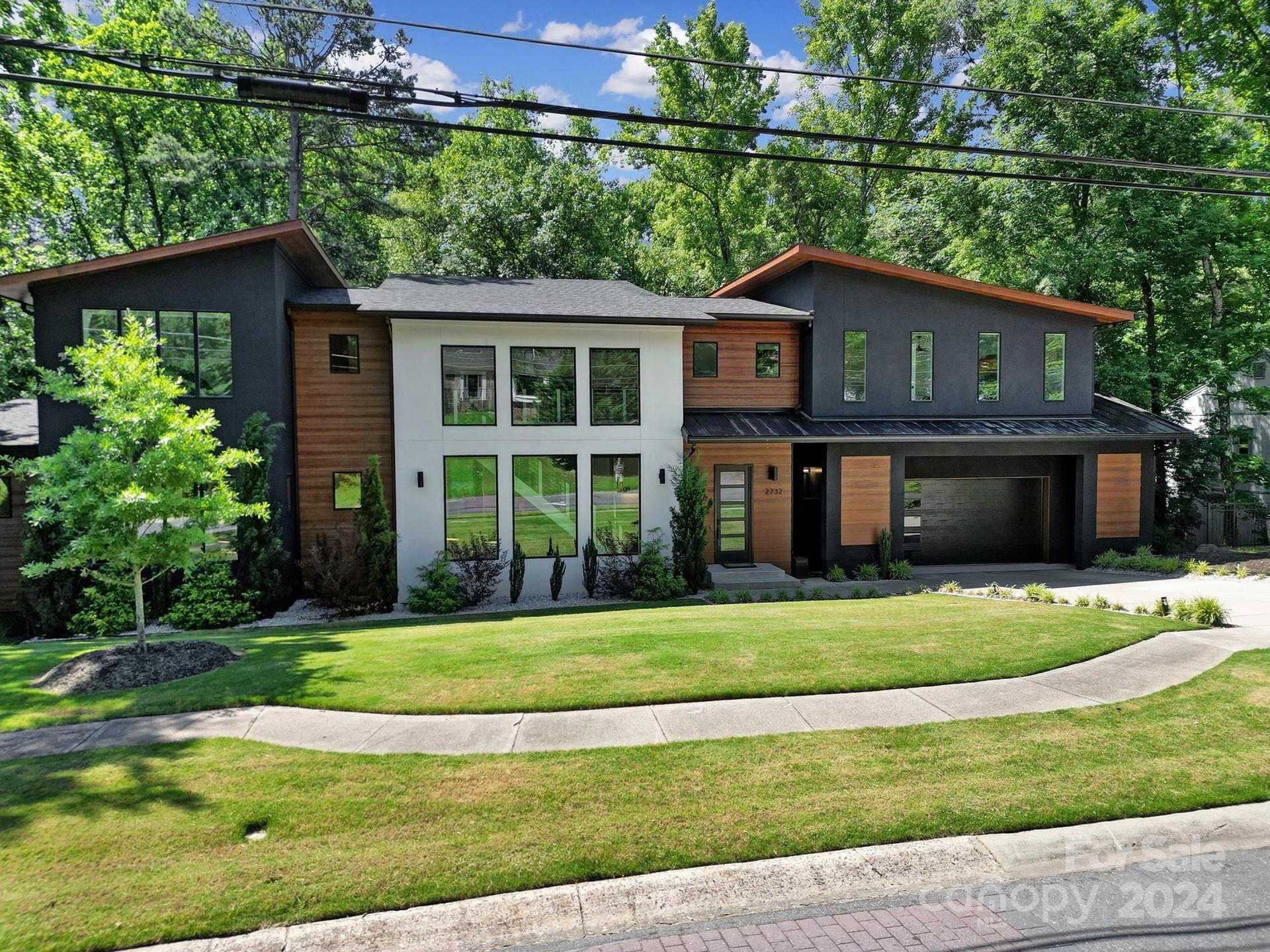 2732 Huntingtowne Farms Lane Charlotte NC 28210