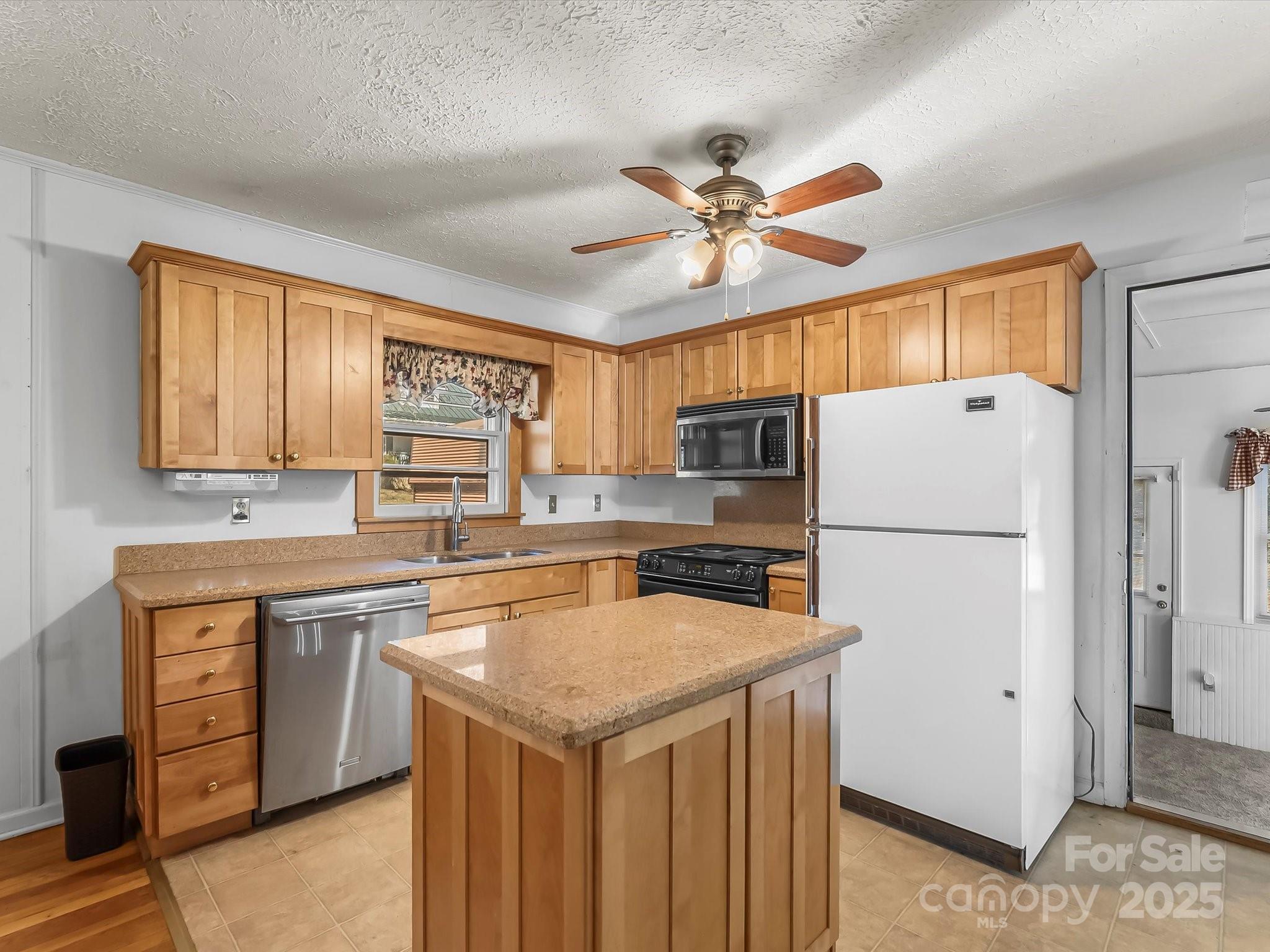 930 W Old Highway 70 Highway Old Fort NC 28762