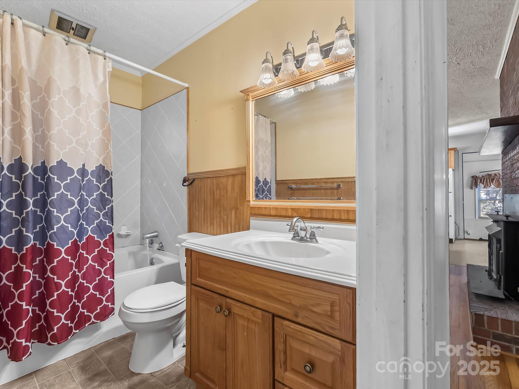 930 W Old Highway 70 Highway Old Fort NC 28762
