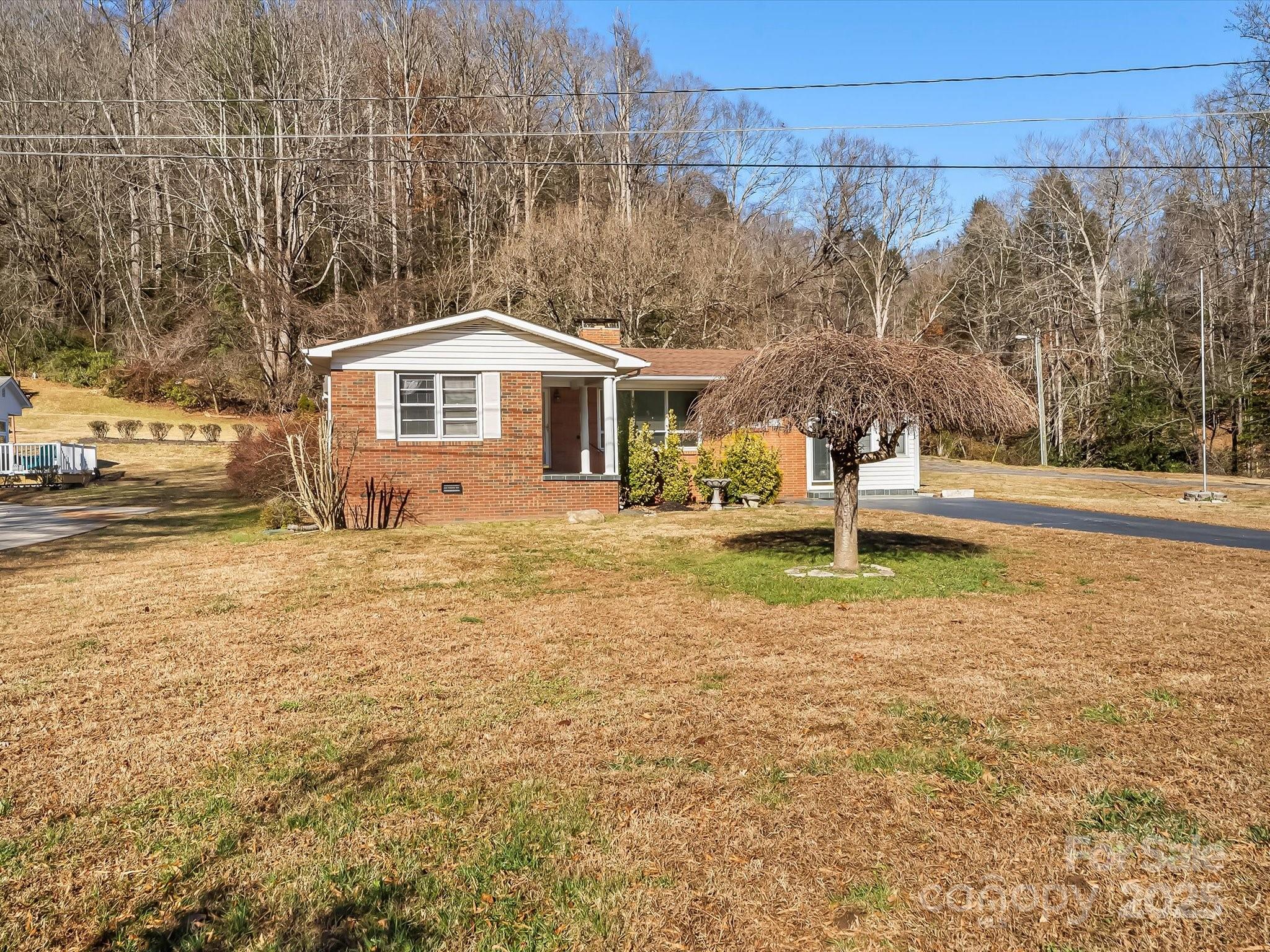 930 W Old Highway 70 Highway Old Fort NC 28762