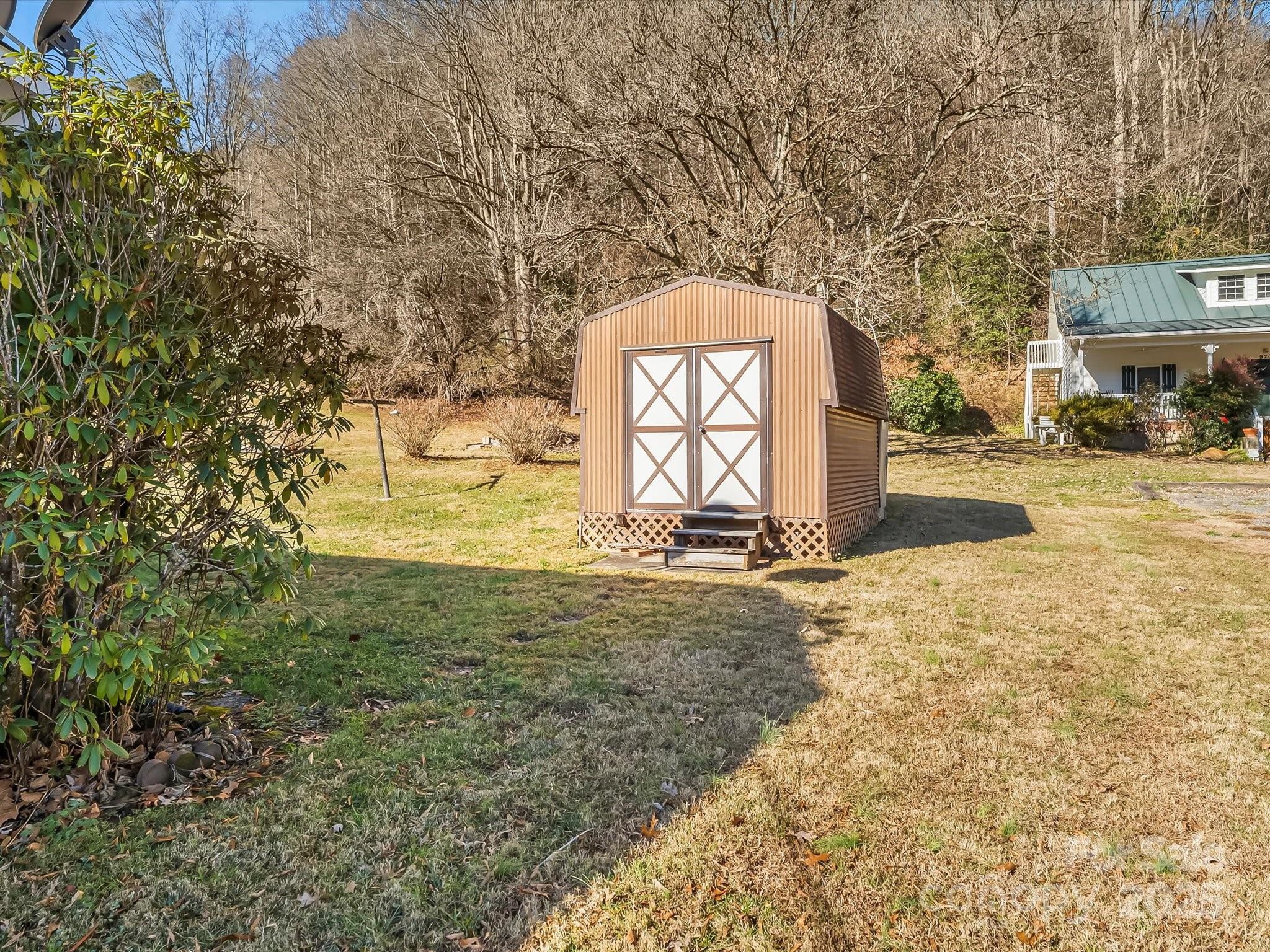 930 W Old Highway 70 Highway Old Fort NC 28762
