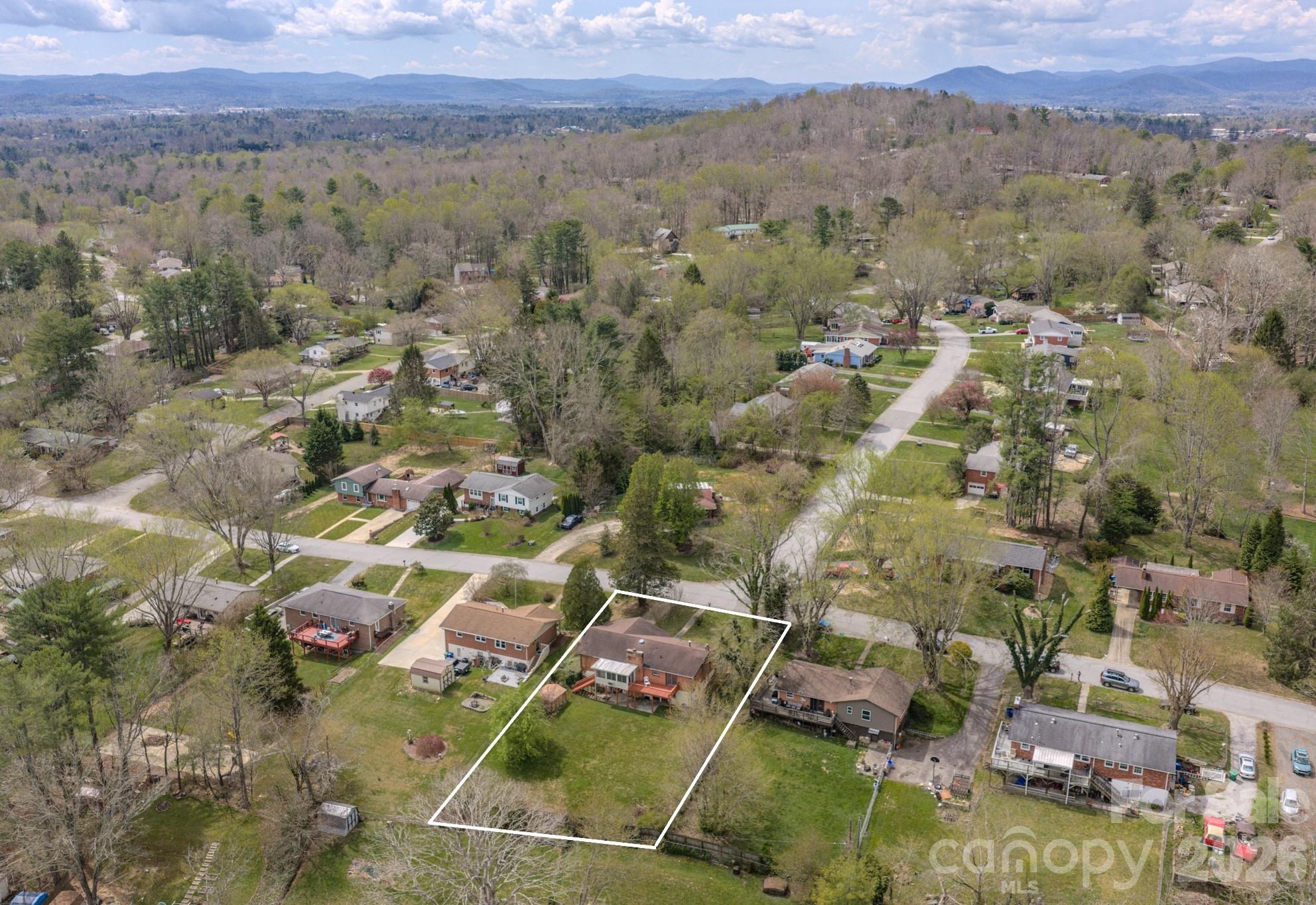 8 Summit Drive Arden NC 28704