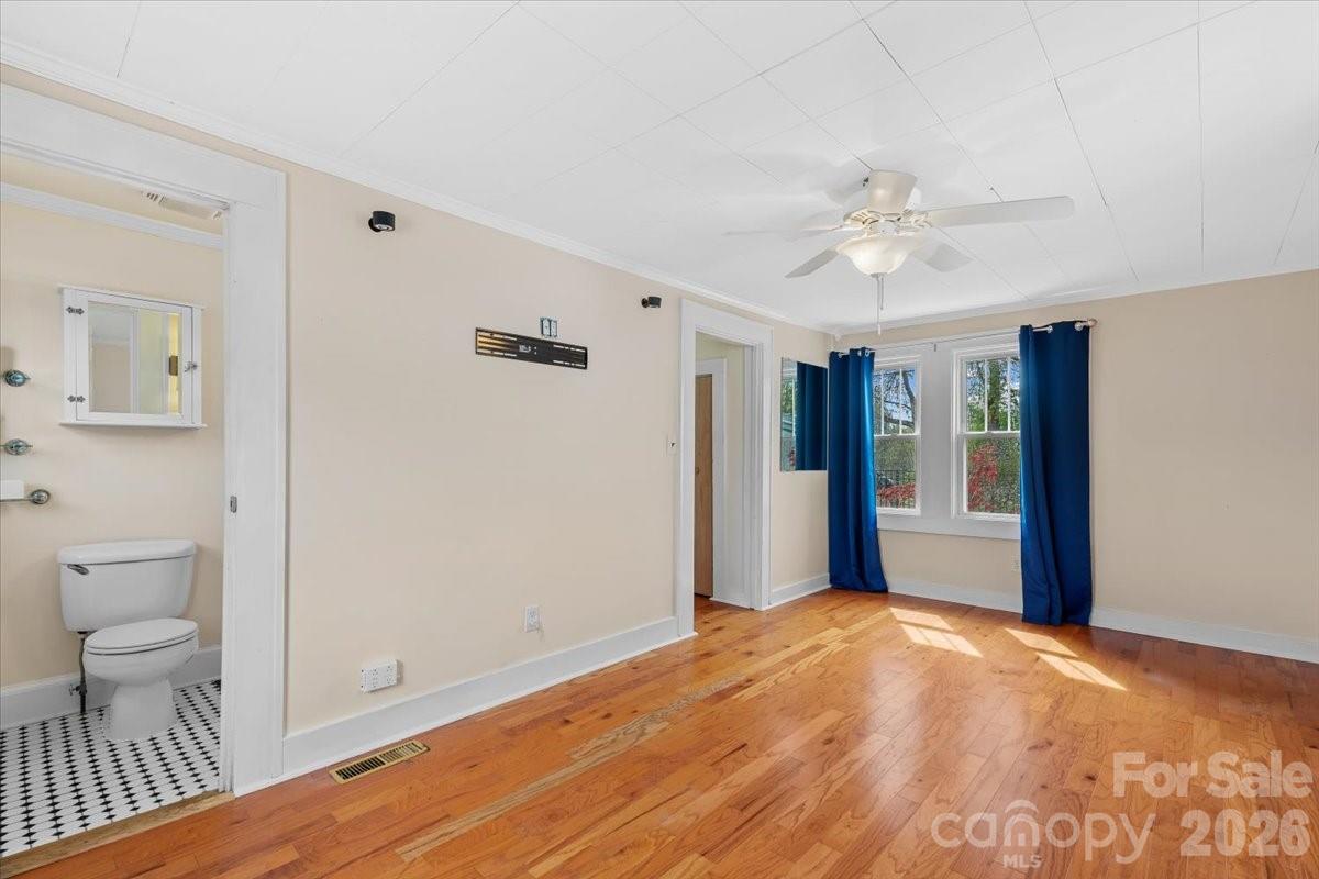 63 Washington Avenue Asheville NC 28804
