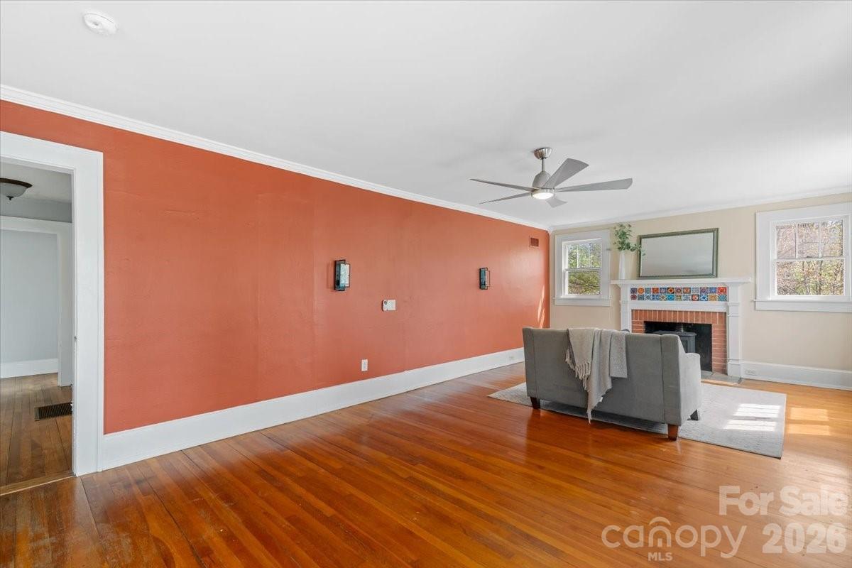 63 Washington Avenue Asheville NC 28804