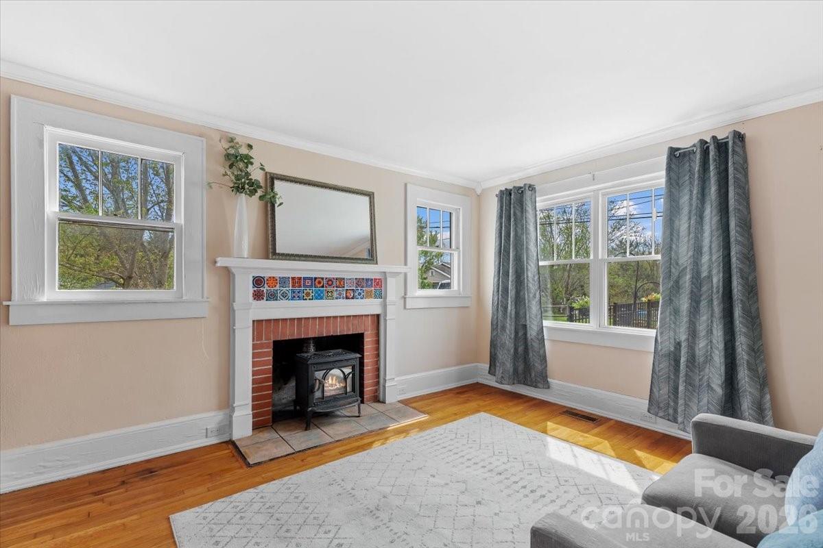 63 Washington Avenue Asheville NC 28804