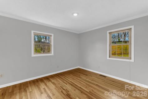 147 Elkwood Road Asheville NC 28804