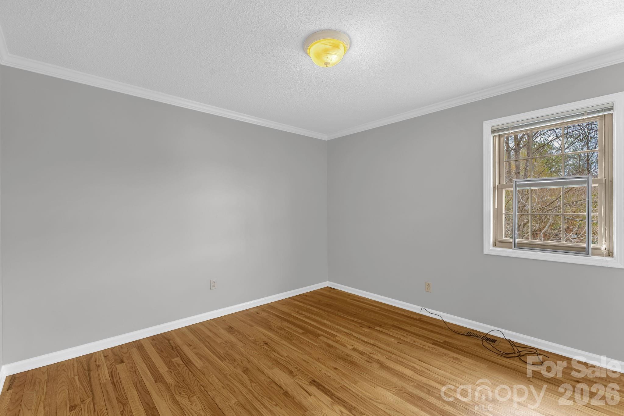 147 Elkwood Road Asheville NC 28804