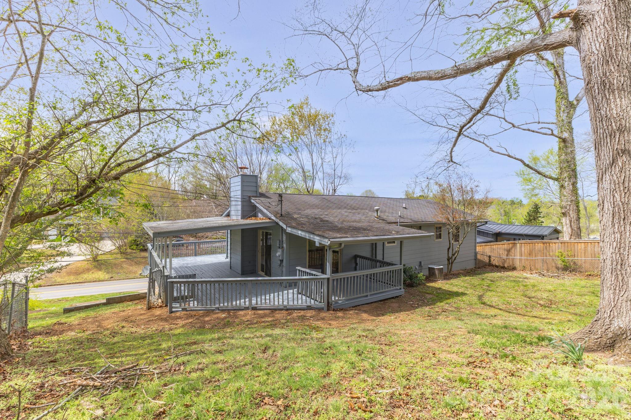 147 Elkwood Road Asheville NC 28804