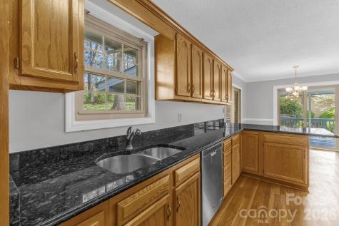 147 Elkwood Road Asheville NC 28804