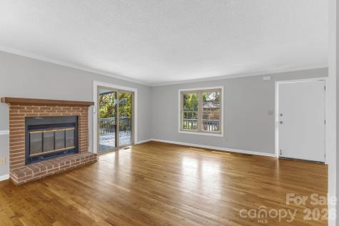 147 Elkwood Road Asheville NC 28804