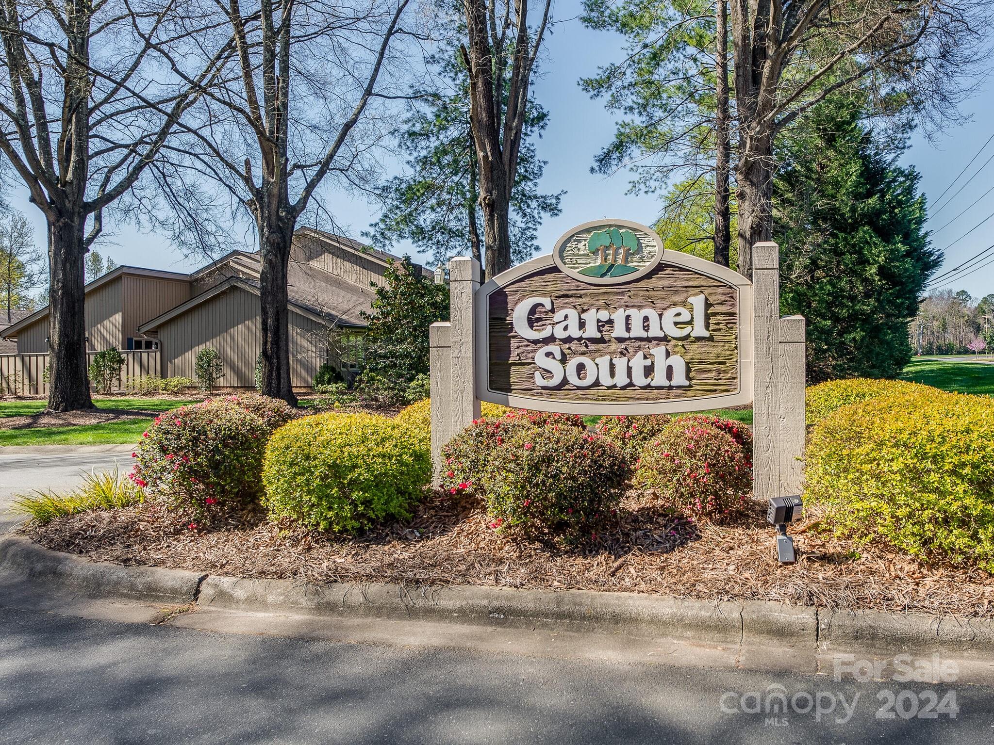 5315 Wingedfoot Road Charlotte NC 28226