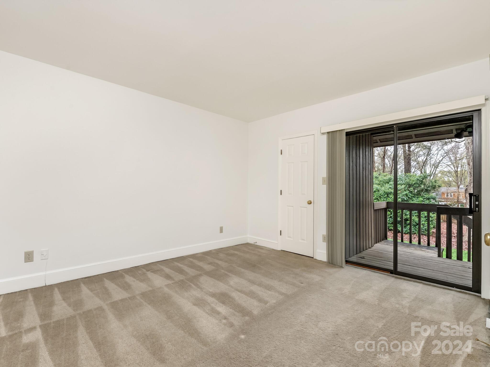 5315 Wingedfoot Road Charlotte NC 28226