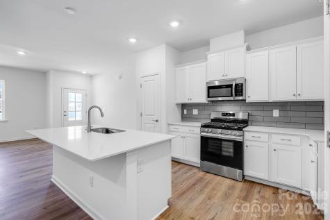 616 Sparano Loop York SC 29745