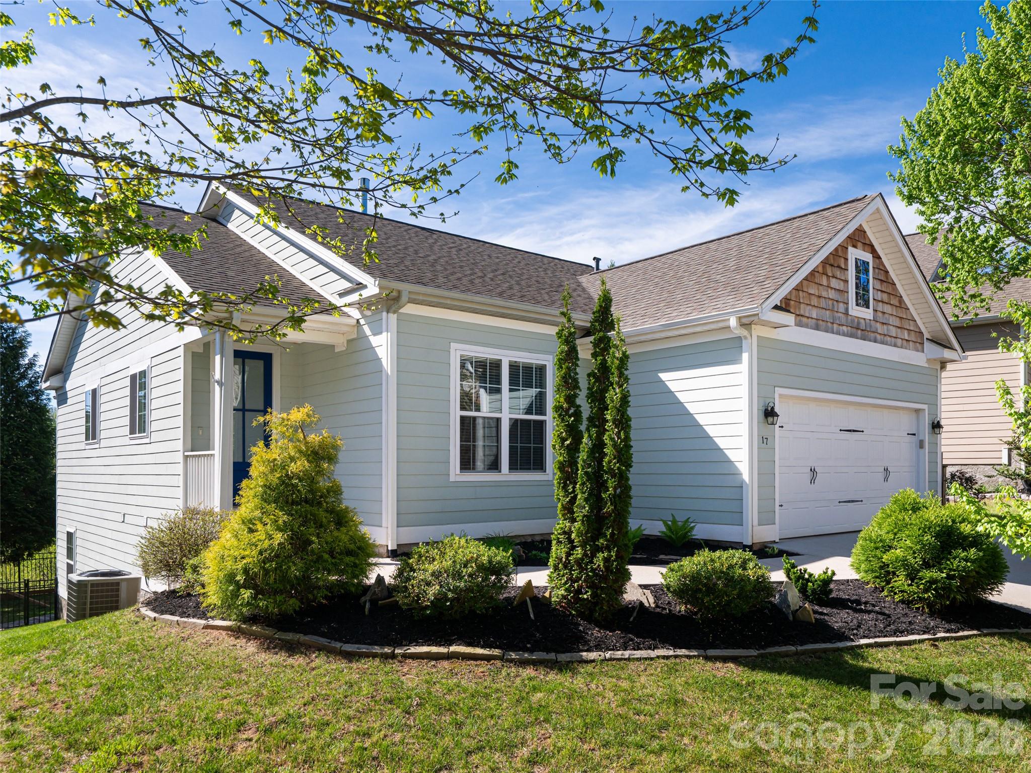 Leicester NC, 17 Dreambird Drive