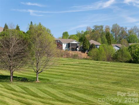17 Dreambird Drive Leicester NC 28748