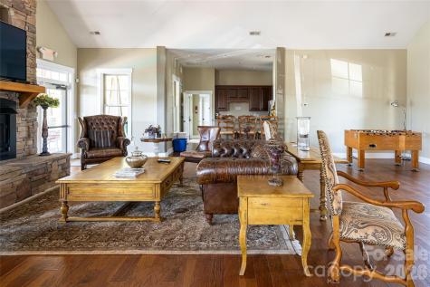 17 Dreambird Drive Leicester NC 28748