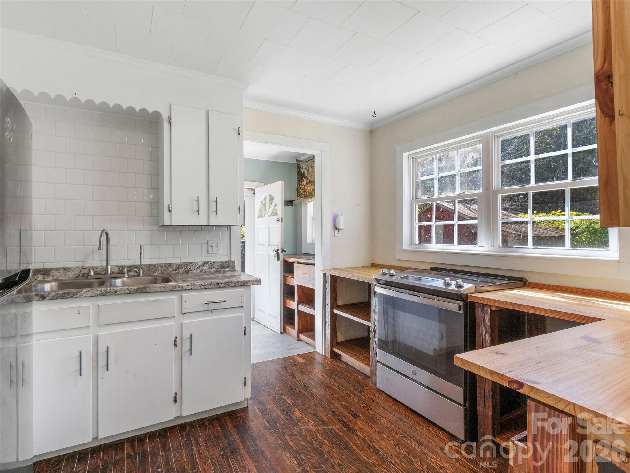 689 Bald Mountain Road Burnsville NC 28714