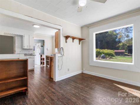 689 Bald Mountain Road Burnsville NC 28714