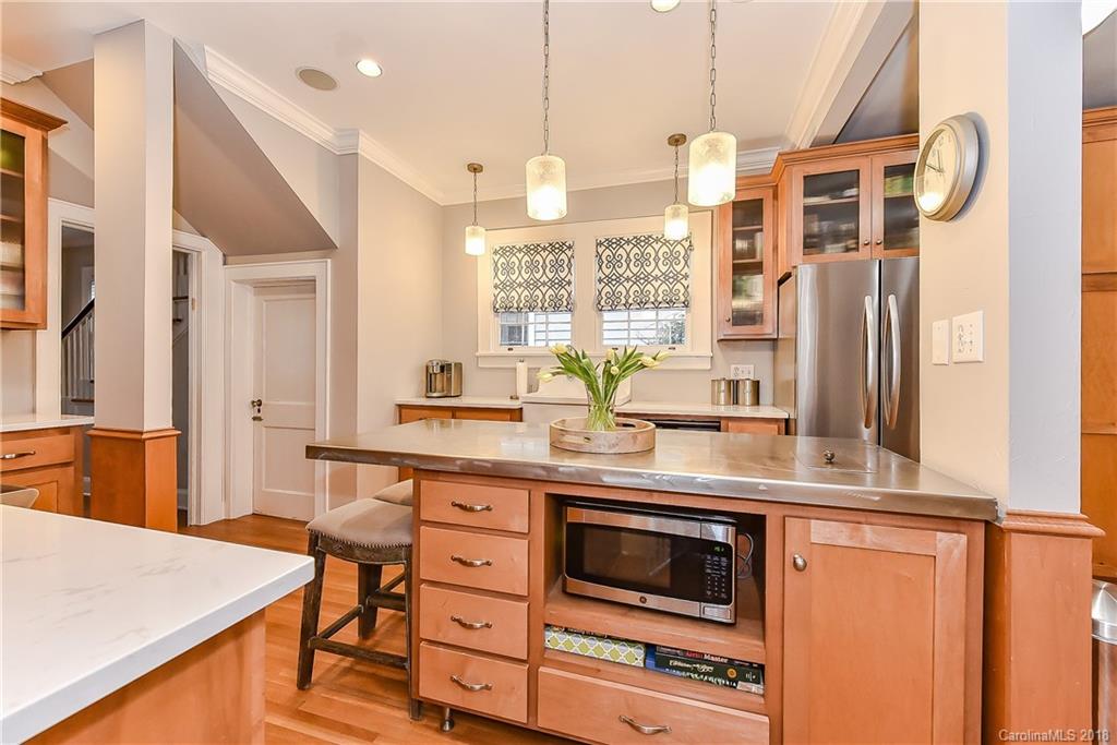 2306 Charlotte Drive Charlotte NC 28203