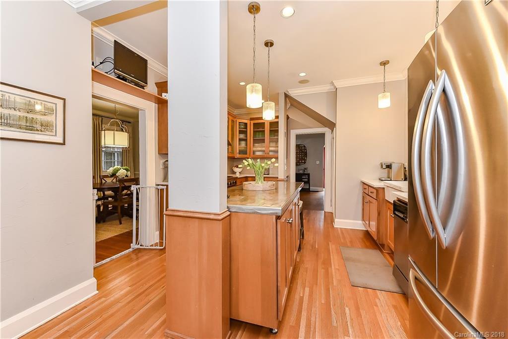 2306 Charlotte Drive Charlotte NC 28203