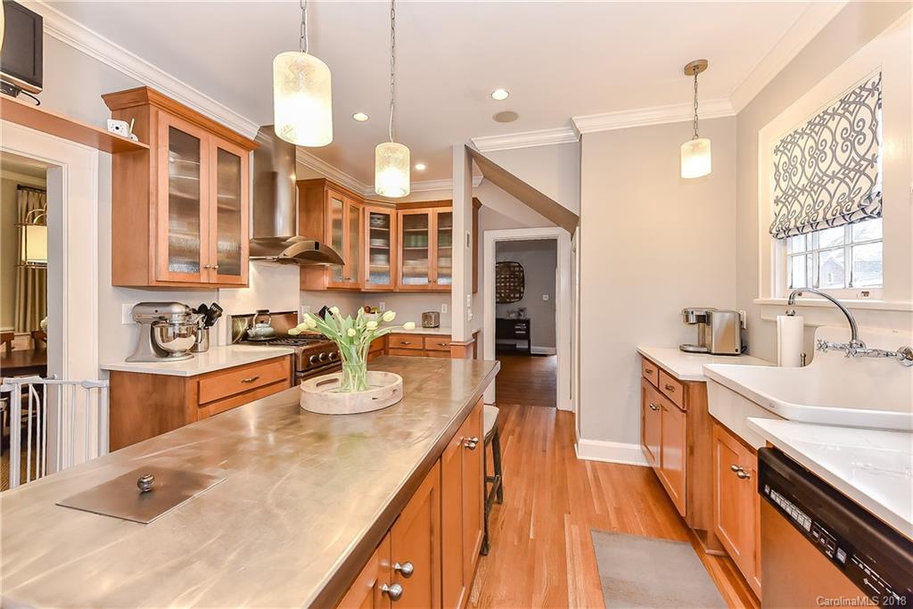 2306 Charlotte Drive Charlotte NC 28203