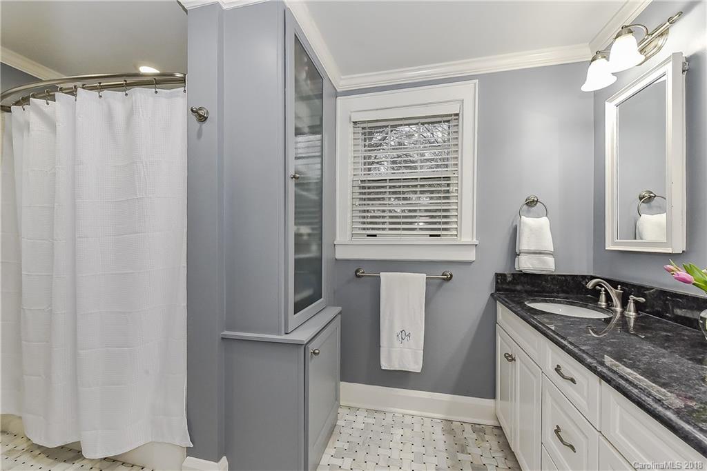 2306 Charlotte Drive Charlotte NC 28203
