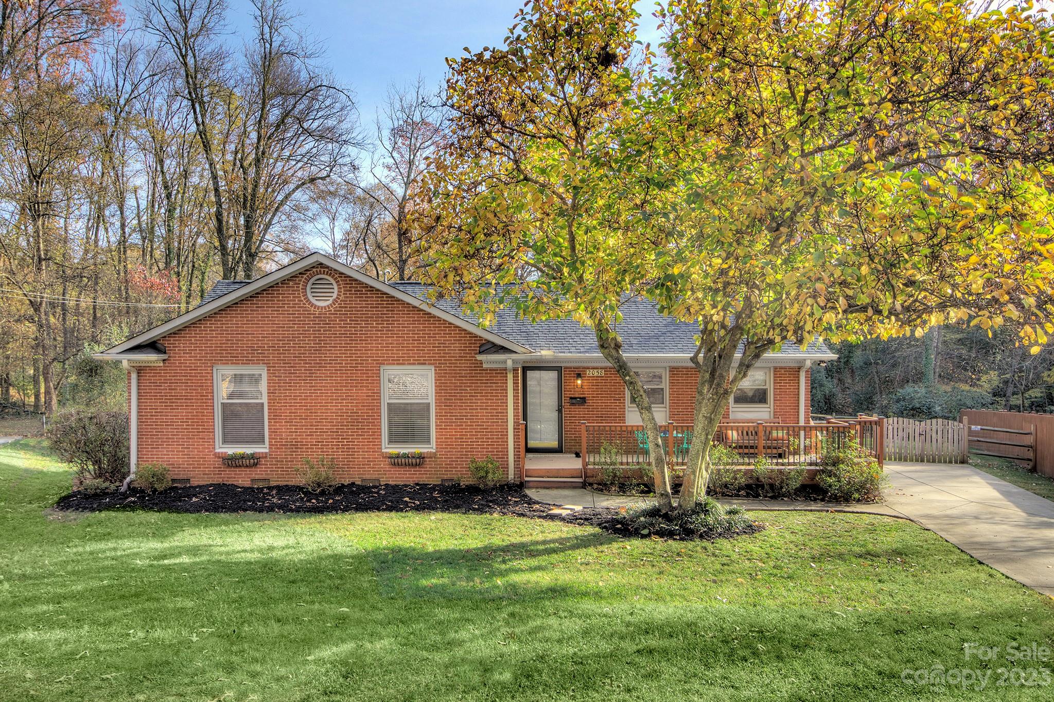 2058 Edgewater Drive Charlotte NC 28210