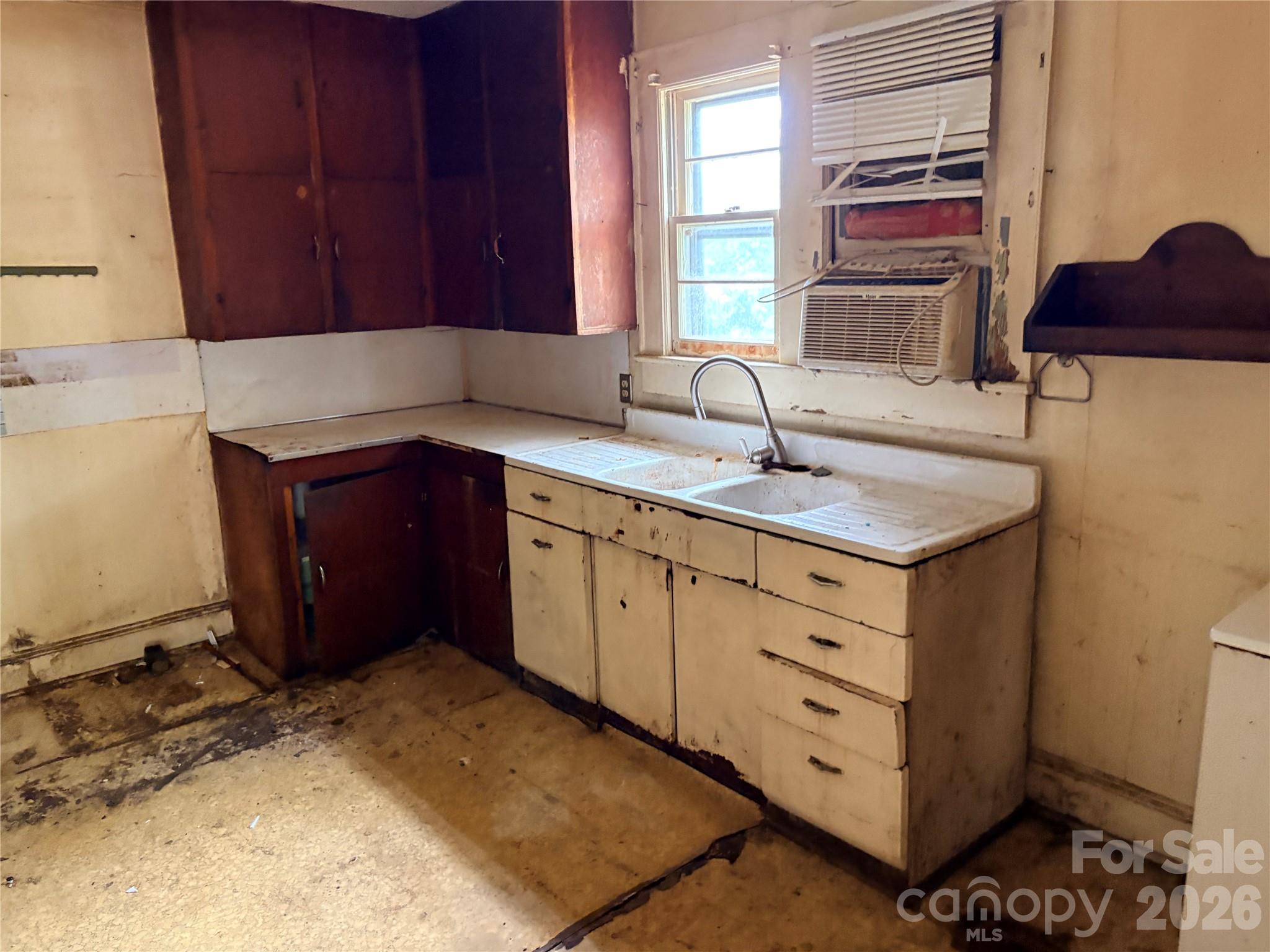 1286 Elmwood Avenue Lancaster SC 29720