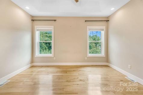 11 May Street Asheville NC 28803