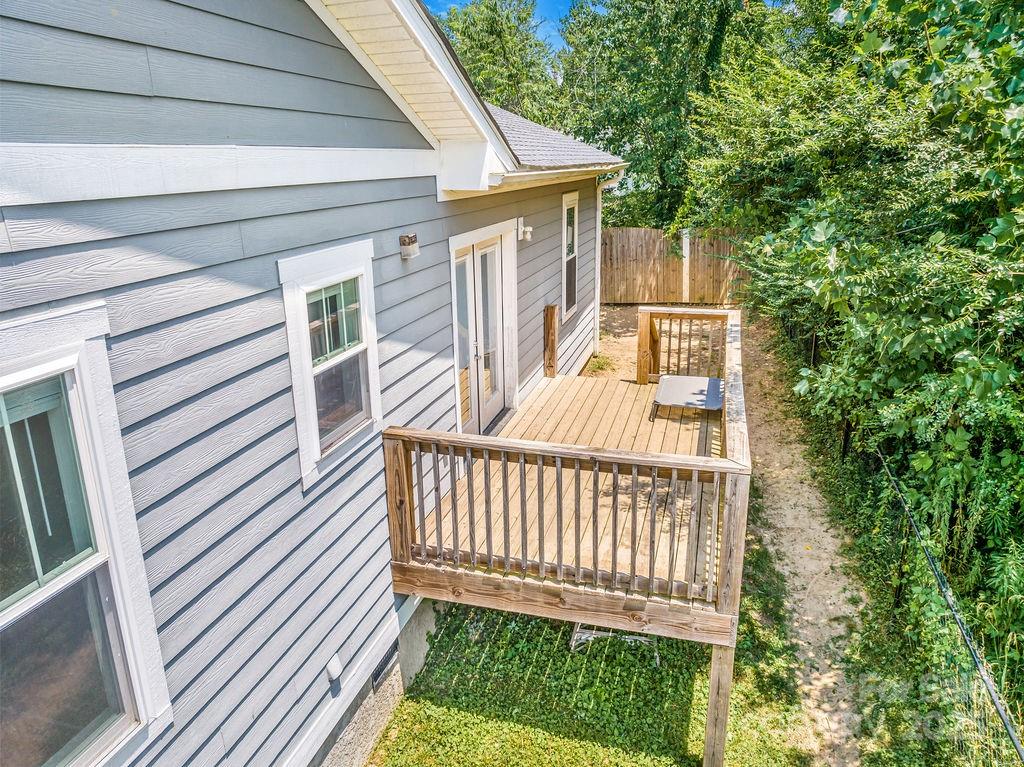 11 May Street Asheville NC 28803