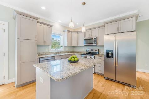 11 May Street Asheville NC 28803