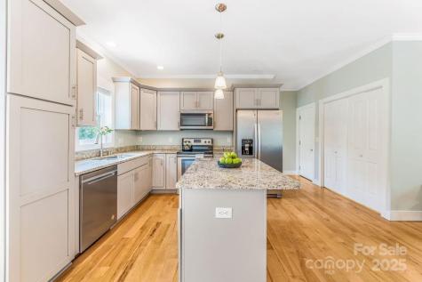 11 May Street Asheville NC 28803