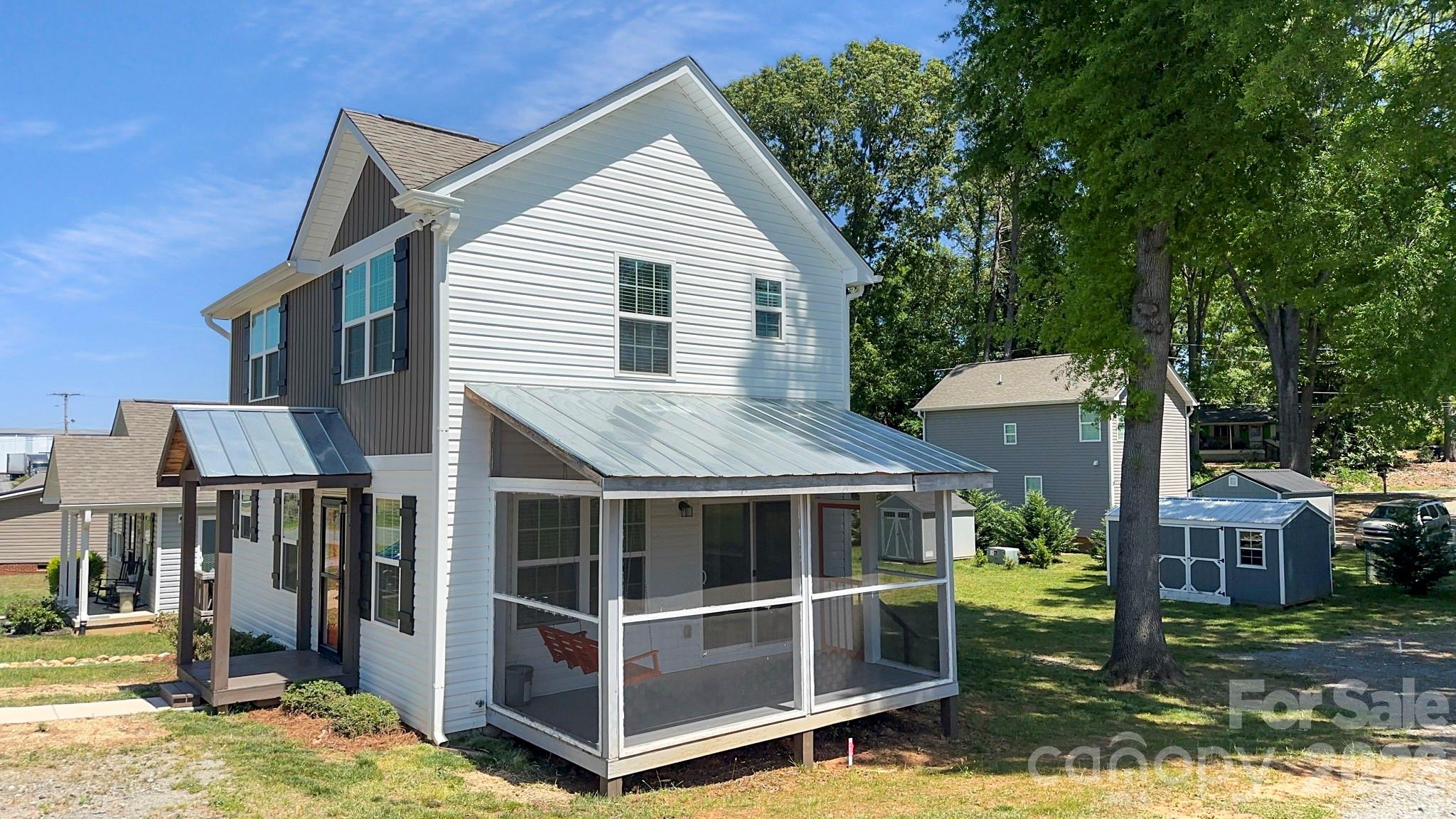 174 Gettys Street Forest City NC 28043