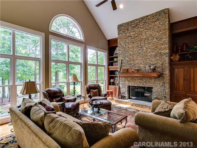 4428 Town And Country Drive Charlotte NC 28226