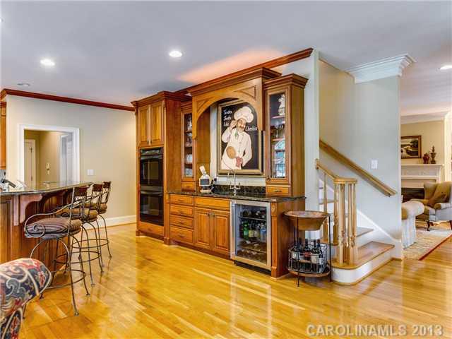 4428 Town And Country Drive Charlotte NC 28226