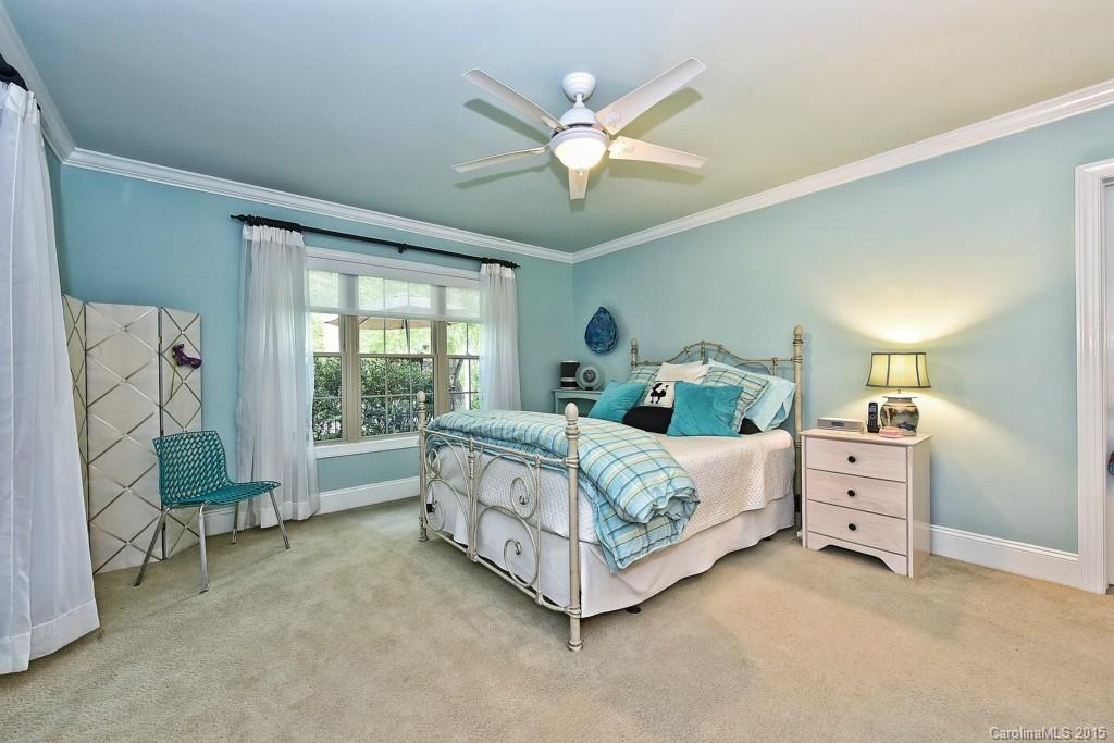 1124 Porters Pond Lane Matthews NC 28105