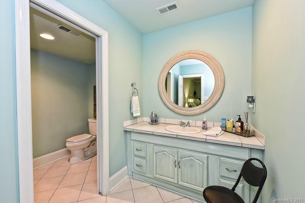 1124 Porters Pond Lane Matthews NC 28105